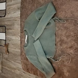 Zara long sleeve crop sweater